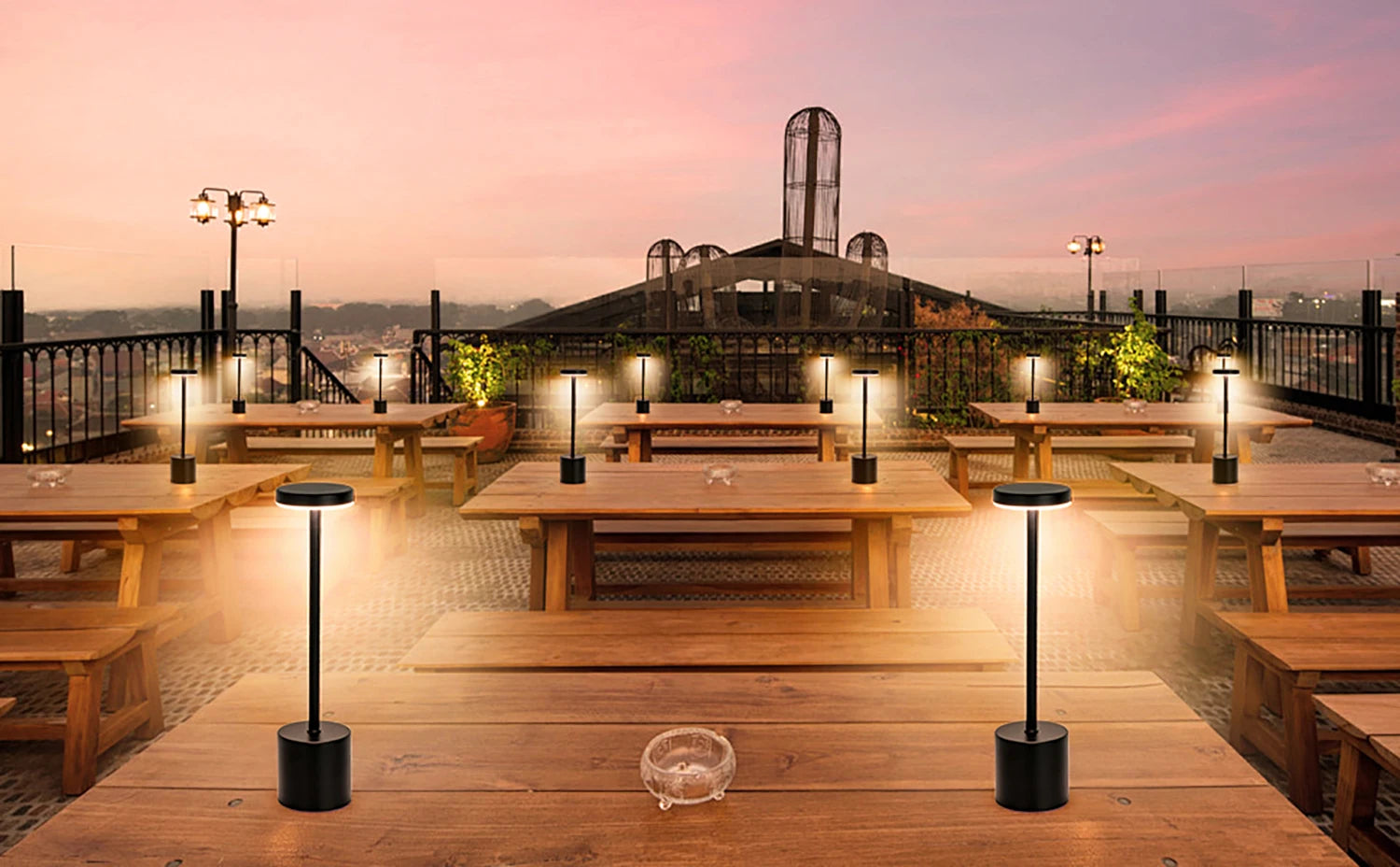 LED Table Lamp Touch Sensor Rechargeable Desktop Night Light Wireless Reading Lamp for Restaurant Hotel Bar Bedroom Decor Light